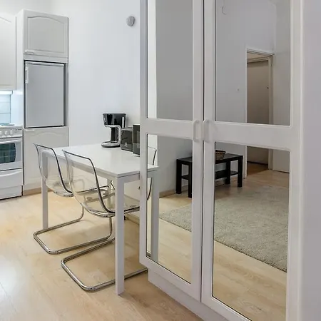 Experience Living Urban