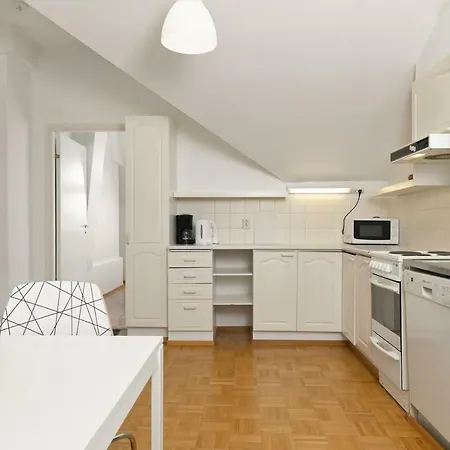 Experience Living Urban